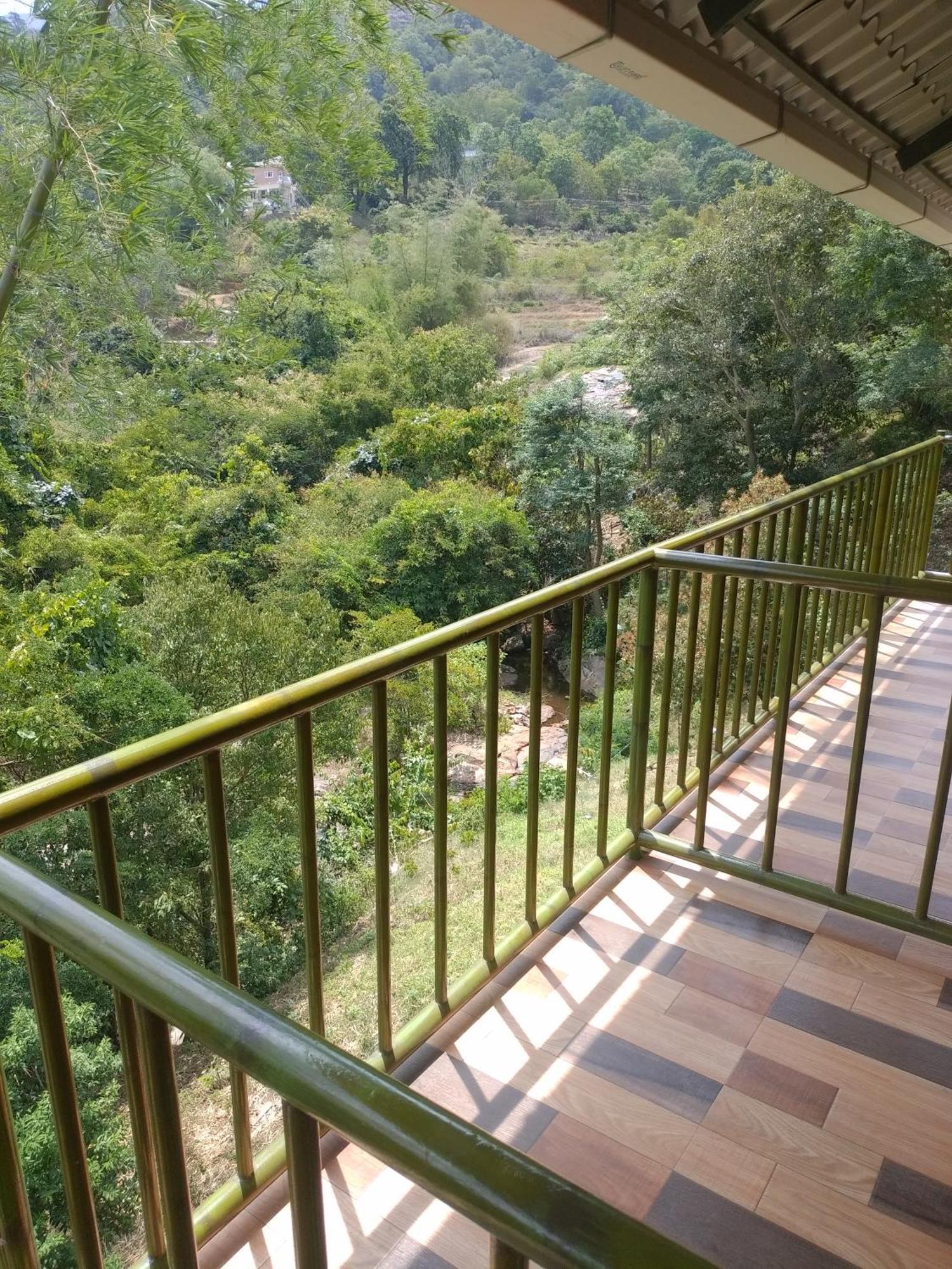 Don'S River Valley Jungle Resort Maraiyūr Exteriér fotografie